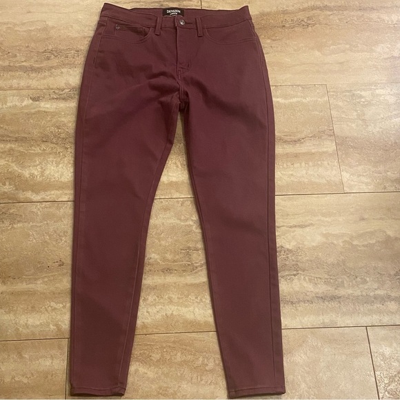 Levis Denizen High Rise Super Skinny Jeans Burgundy Size 14 Waist 32 - Picture 1 of 10